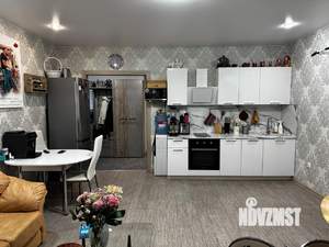 2-к квартира, вторичка, 67м2, 1/17 этаж