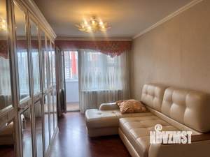 3-к квартира, вторичка, 72м2, 6/10 этаж