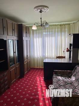 3-к квартира, вторичка, 74м2, 8/9 этаж