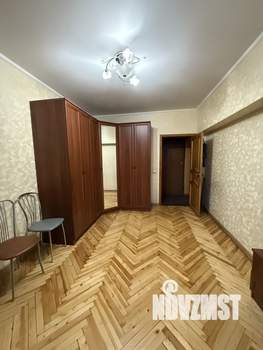 3-к квартира, вторичка, 76м2, 1/14 этаж