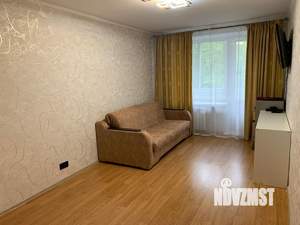 2-к квартира, вторичка, 43м2, 4/5 этаж