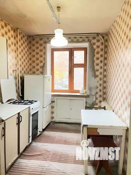 2-к квартира, вторичка, 54м2, 1/5 этаж