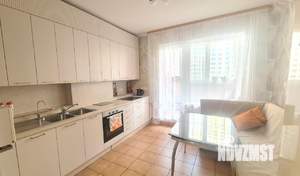 2-к квартира, вторичка, 67м2, 9/17 этаж