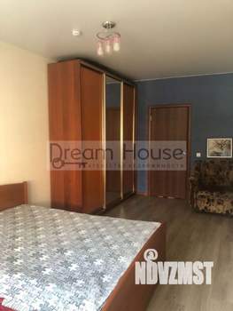 2-к квартира, вторичка, 65м2, 1/17 этаж