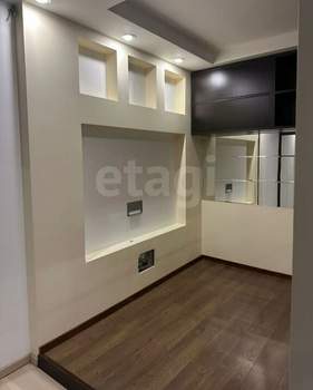 4-к квартира, вторичка, 101м2, 14/25 этаж