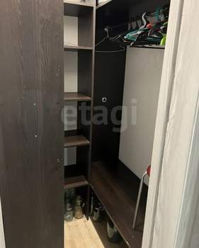 2-к квартира, вторичка, 44м2, 1/5 этаж