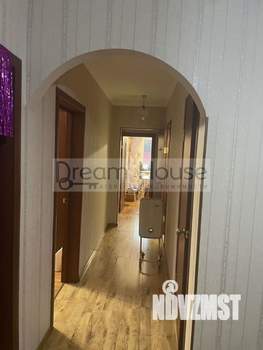 3-к квартира, вторичка, 84м2, 1/17 этаж