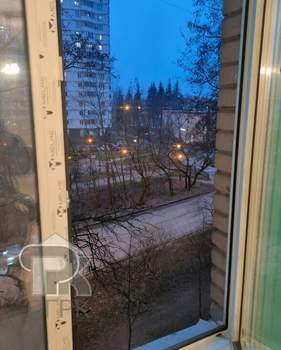 2-к квартира, вторичка, 44м2, 4/9 этаж