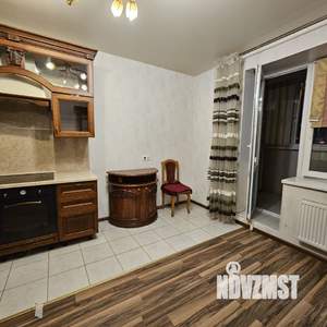 1-к квартира, вторичка, 42м2, 1/18 этаж