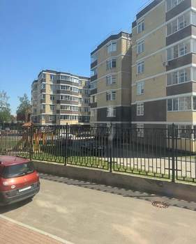 2-к квартира, вторичка, 83м2, 1/6 этаж