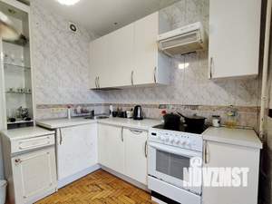 3-к квартира, вторичка, 63м2, 4/14 этаж