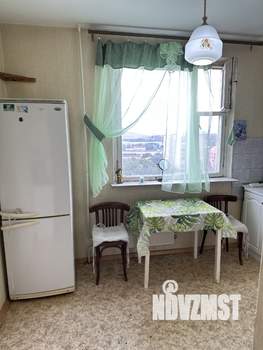 1-к квартира, вторичка, 38м2, 14/17 этаж