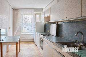 4-к квартира, вторичка, 80м2, 4/9 этаж