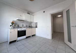 4-к квартира, вторичка, 119м2, 9/15 этаж