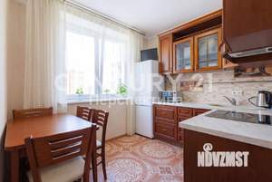2-к квартира, вторичка, 62м2, 14/17 этаж