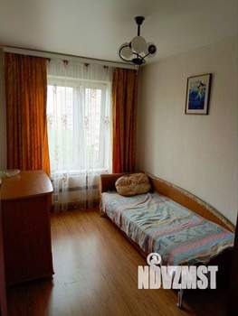 4-к квартира, вторичка, 65м2, 8/9 этаж