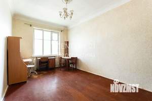 2-к квартира, вторичка, 55м2, 2/4 этаж