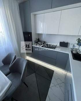 3-к квартира, вторичка, 78м2, 3/17 этаж