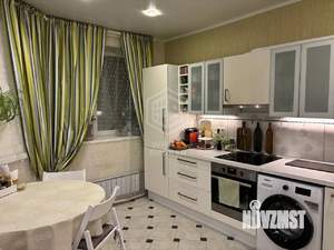 2-к квартира, вторичка, 71м2, 25/26 этаж