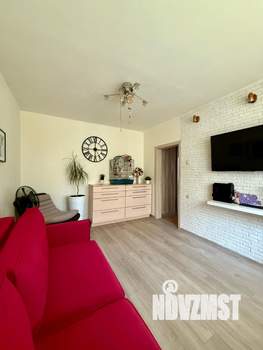3-к квартира, вторичка, 65м2, 1/17 этаж