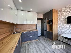 2-к квартира, вторичка, 60м2, 12/17 этаж