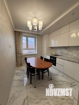 3-к квартира, вторичка, 63м2, 11/23 этаж
