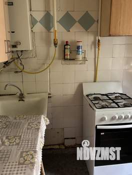 2-к квартира, вторичка, 42м2, 1/5 этаж