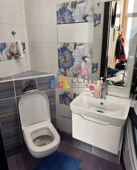 4-к квартира, вторичка, 101м2, 9/10 этаж