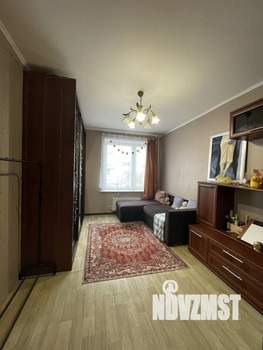 2-к квартира, вторичка, 53м2, 1/4 этаж