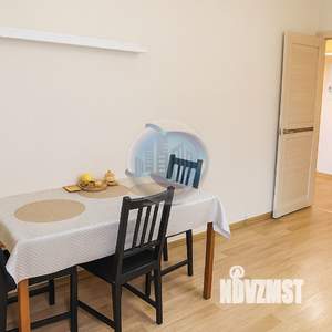 2-к квартира, вторичка, 56м2, 15/19 этаж