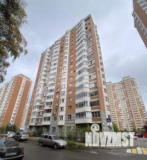 2-к квартира, вторичка, 52м2, 10/17 этаж