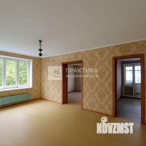 4-к квартира, вторичка, 64м2, 3/9 этаж