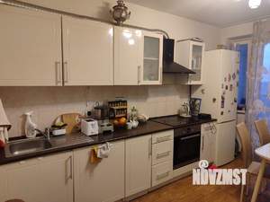 2-к квартира, вторичка, 68м2, 6/16 этаж