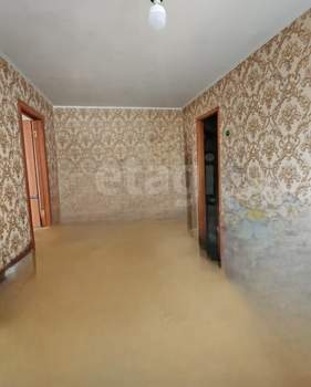 4-к квартира, вторичка, 64м2, 3/9 этаж