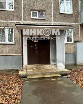 2-к квартира, вторичка, 45м2, 1/5 этаж