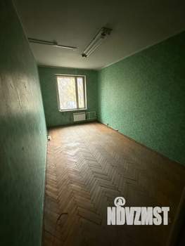 4-к квартира, вторичка, 79м2, 1/9 этаж