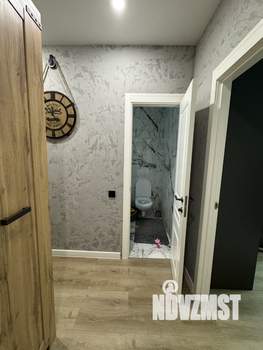 2-к квартира, вторичка, 63м2, 1/25 этаж