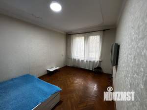 2-к квартира, вторичка, 42м2, 1/5 этаж