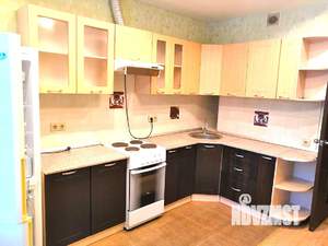 2-к квартира, вторичка, 64м2, 7/25 этаж