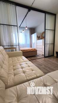 2-к квартира, вторичка, 63м2, 9/17 этаж