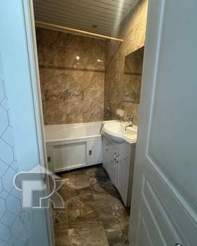 2-к квартира, вторичка, 58м2, 13/17 этаж