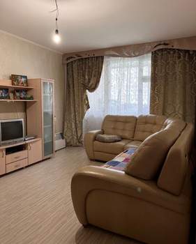 3-к квартира, вторичка, 76м2, 3/17 этаж