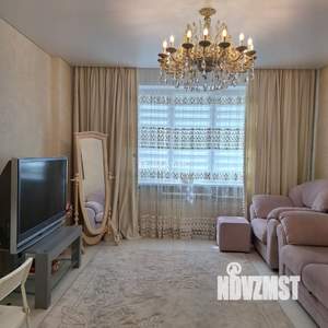 2-к квартира, вторичка, 74м2, 9/14 этаж