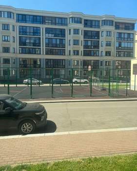 2-к квартира, вторичка, 78м2, 1/6 этаж