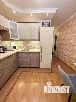 2-к квартира, вторичка, 62м2, 8/17 этаж