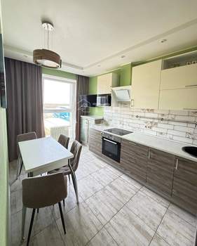 3-к квартира, вторичка, 78м2, 14/14 этаж