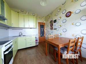 3-к квартира, вторичка, 82м2, 12/13 этаж