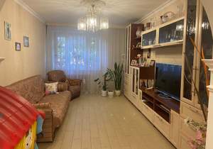 3-к квартира, вторичка, 76м2, 1/12 этаж