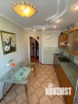 4-к квартира, вторичка, 74м2, 6/9 этаж