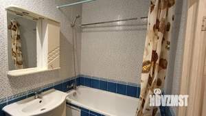 1-к квартира, вторичка, 42м2, 8/17 этаж